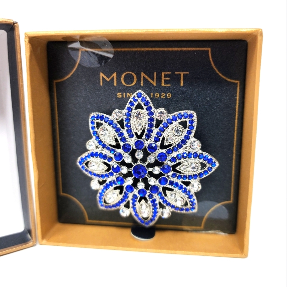 Vintage Monet Signed Cobalt Blue Rhinestone Flower Brooch